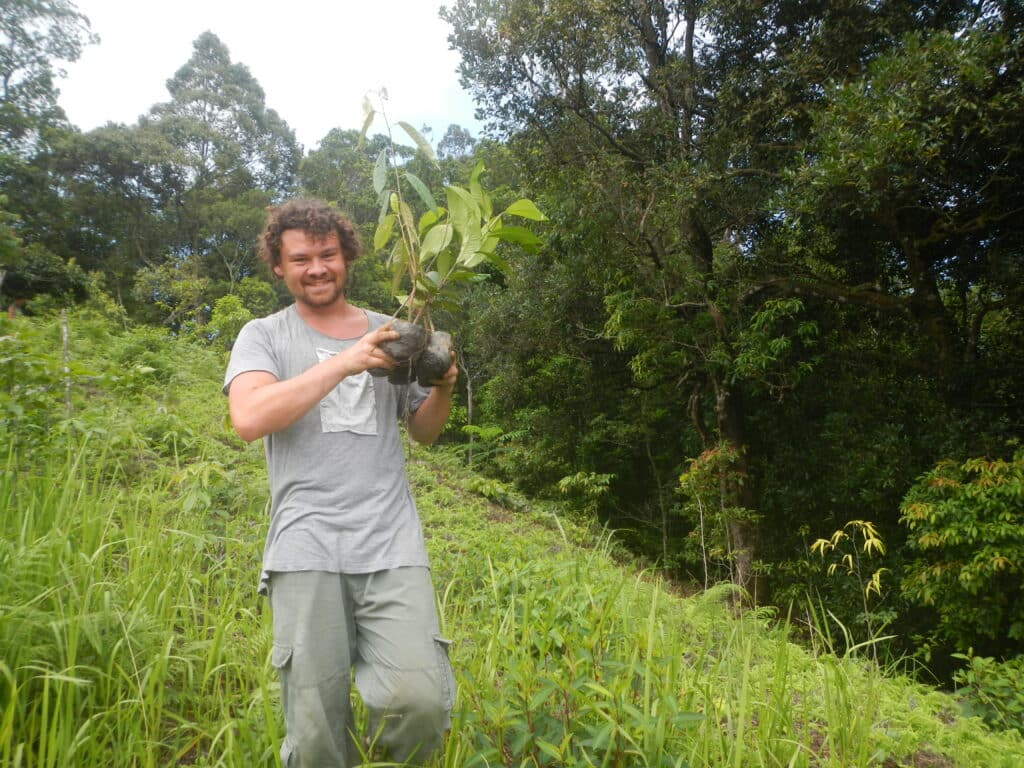 Volunteer in Sumatra indonesia