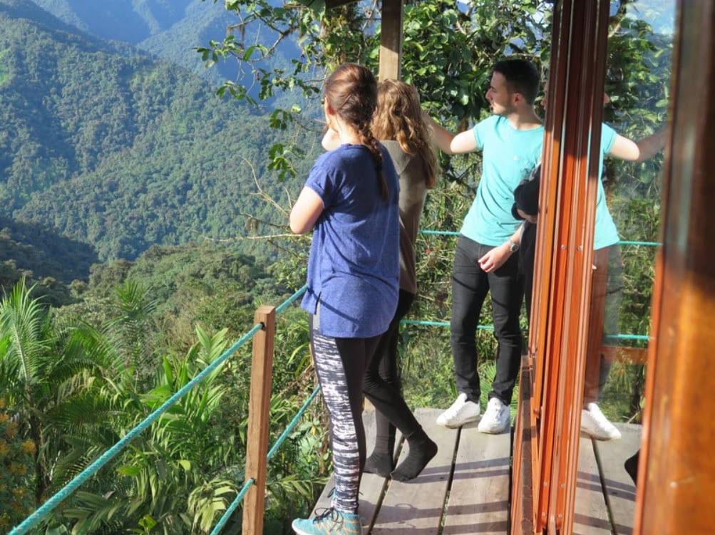 Volunteer at the lodge in Ecuador