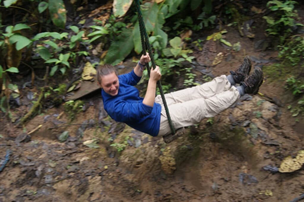 Volunteer at the lodge in Ecuador