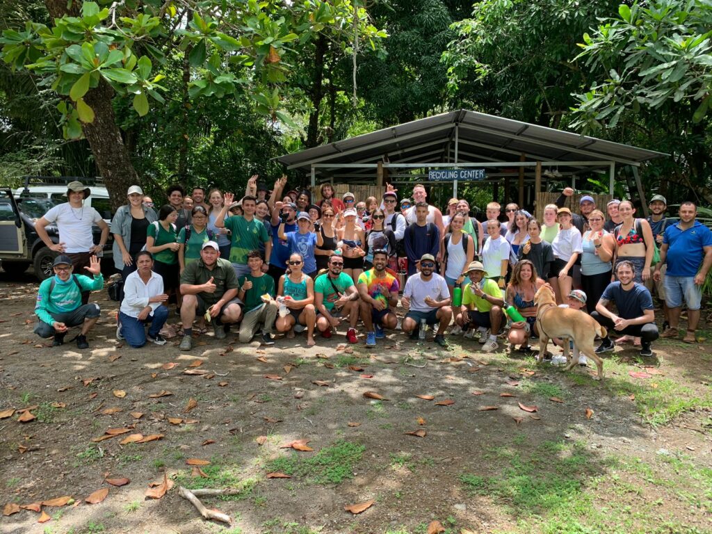 volontariat ado Costa Rica