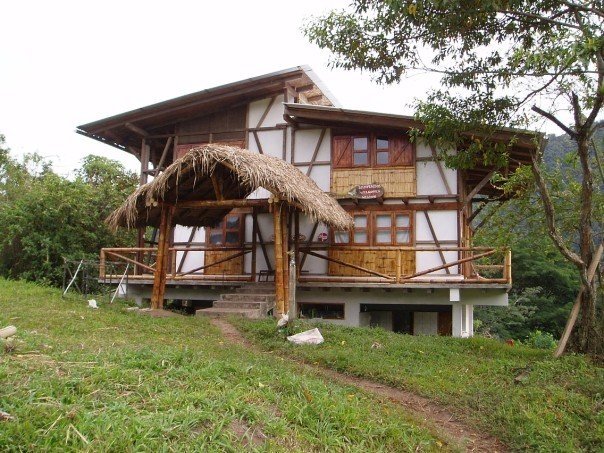 Volunteer house Tangare