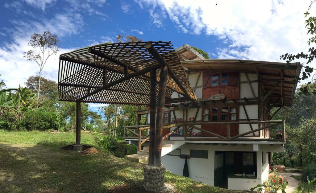 casa de lado