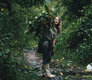 volontaire au coeur de la forêt tropicale